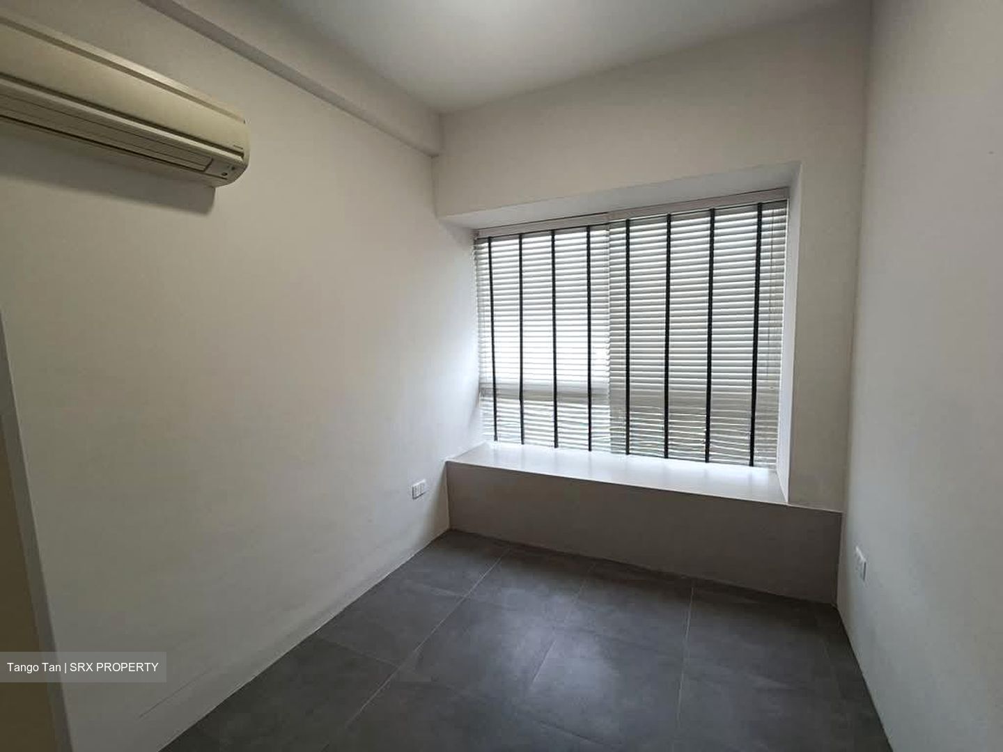 The Modules (D15), Office #595463621